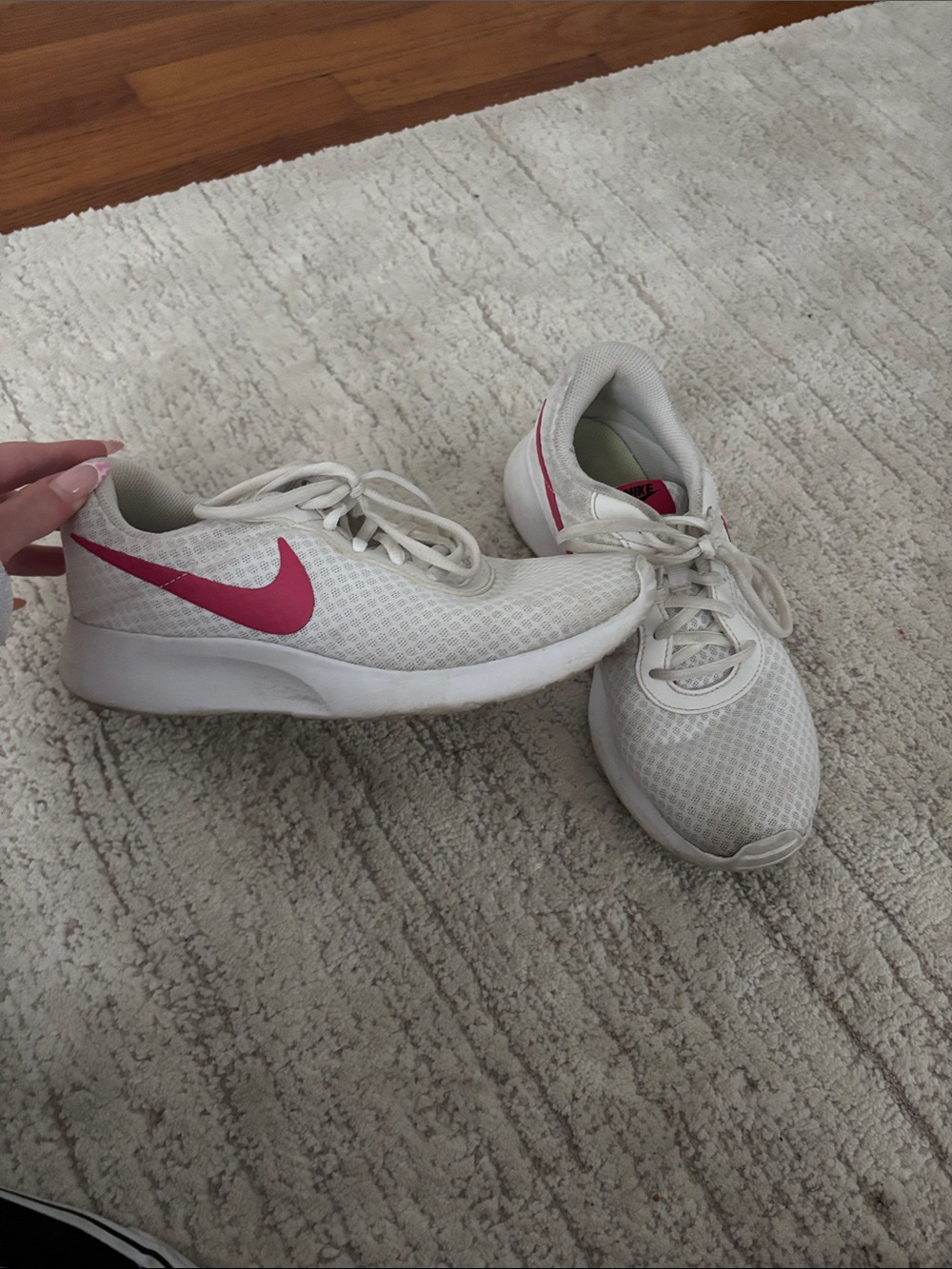 Nike Women’s White Athletic Sneakers with Pink Swoosh